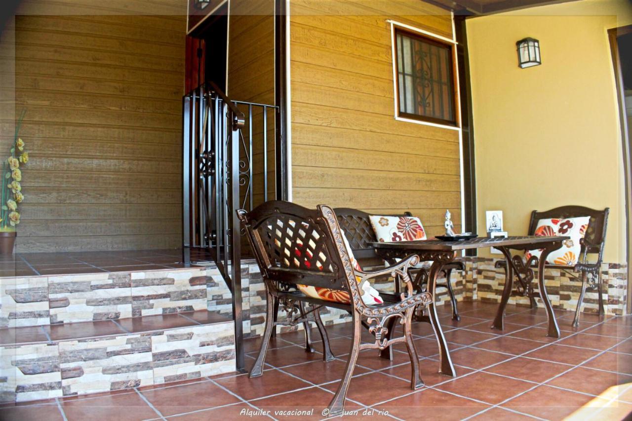 Bungalow Curro Pareja 97 Conil De La Frontera Exterior photo
